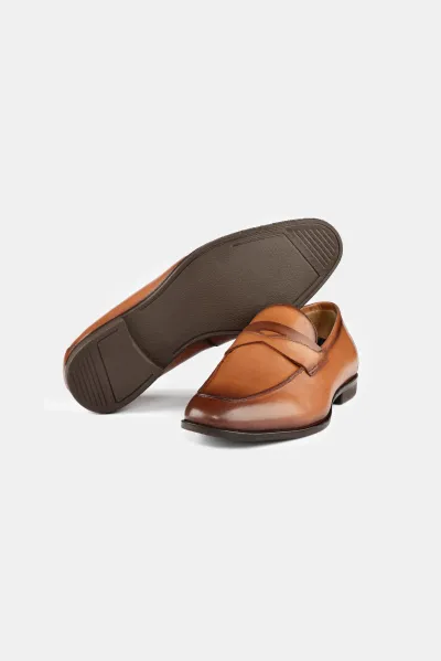 Gad Loafers - Tan