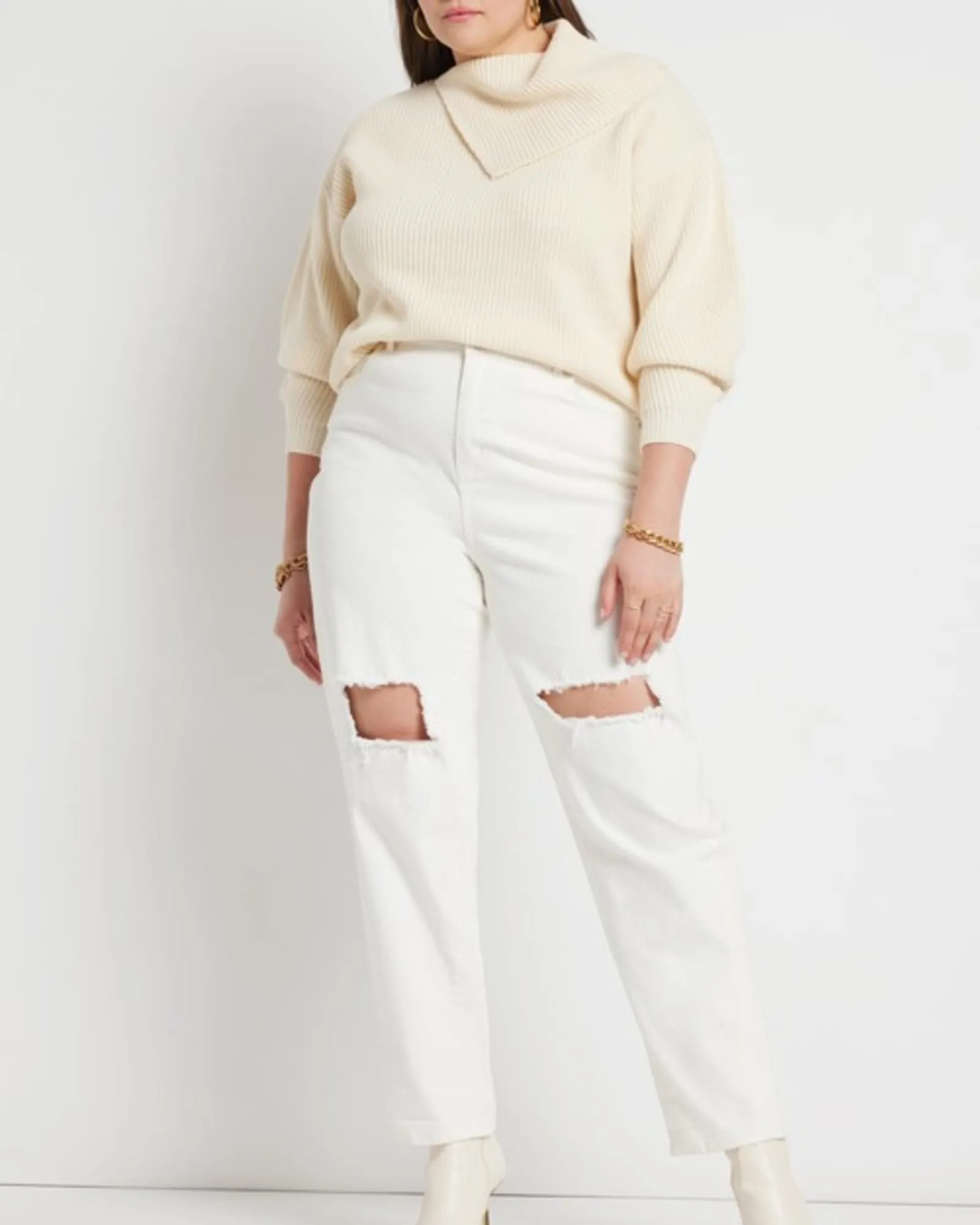 Izara Pointed Collar Sweater | Buttercream