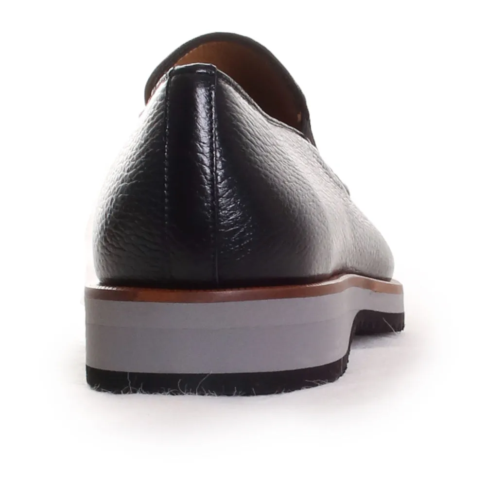 Prego Loafer